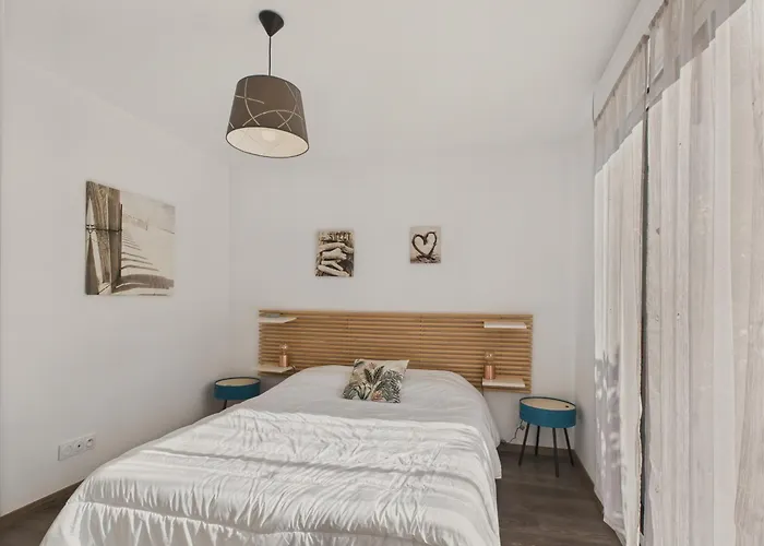 Piscine Chauffée - 750m - 4 Adultes - 4 Enfants *