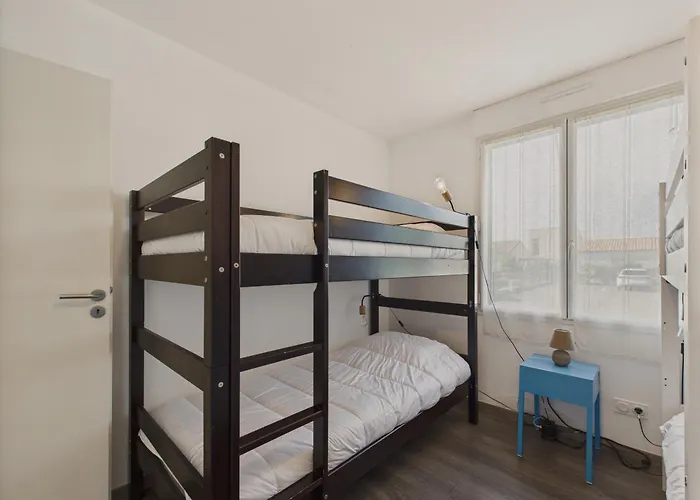 Piscine Chauffée - 750m - 4 Adultes - 4 Enfants